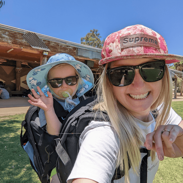 I never thought we could have a fun day out with 2 kids, only one bag and no pram. Here's how I did it.