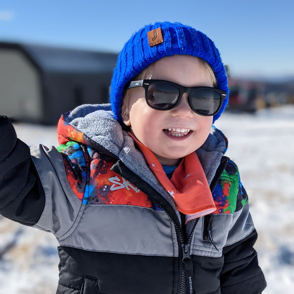 Why your family needs to wear sunglasses at the snow