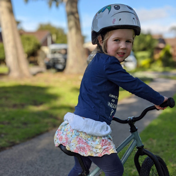 🚲 Building Confidence on Two Wheels. Our top tips for toddlers on bikes 🚲
